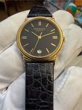 Vintage Raymond Weil Geneve 5631 18K Gold Plated Black Dial Unisex Dress Watch